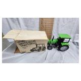 Ertl Deutz-Allis Tractor 1:16 with Box