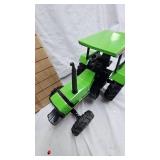 Ertl Deutz-Allis Tractor 1:16 with Box