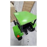 Ertl Deutz-Allis Tractor 1:16 with Box