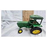 Ertl John Deere 4430 1:16 Scale