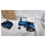1:32 2 Ford Tractors, 1 Case, and 1 Versatile