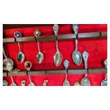Deluxe Trunk Organizer and Souvineer Spoons with Display