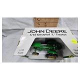 John Deere-Spec Cast w/box-1:16 Unstyle L Tractor