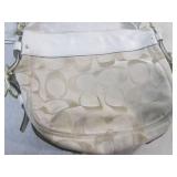 (H-2) Coach Purse Previously Loved...