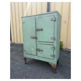 Great Looking Vintage 1930