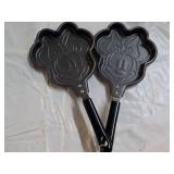 Minnie Mouse Pancake Pans...