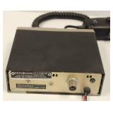 CB Radio General Electric Model # 3-5805A, 40 Channel With Mic, Power Up