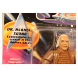 Star Trek Next Generation Vintage Play Mates Skybox Dr. Noonian Soong W/Collector Card New Sealed