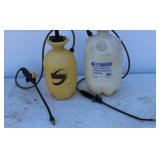 Plastic Tank Sprayers Lot Of 2 Sprayers
