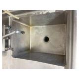 One-Compartment StS Deep Sink w/left-side drainboard