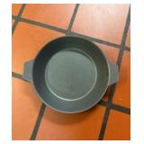 Deep dish pizza pans