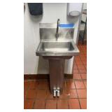 AERO sink 17w x 15 1/4d x 39h