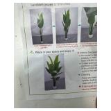 Artificial Potted Tree, Realistic Faux Indoor Plant with Bendable Boughs for Home D cor - Perfect for Living Room, Office, Dining Room Decor