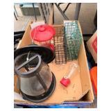 Bird/Humming Bird Feeders