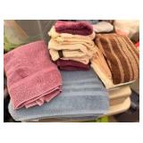Large Towel Lot, Hand Towles & Body Towels