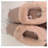New Woman’s large Slippers