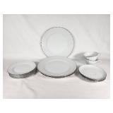 Norleans China Dinnerware Set