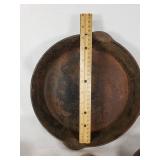 Superflame Cast Iron Skillet Set including Sizes 6 and 8 with Additional Small Ladle