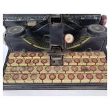 De Luxe Dial Toy Typewriter