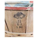 Walter Hill Basket Co. 1 Bushel Basket with Floral Liner