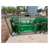 UNUSED HEAVY DUTY SKID STEER GRAPPLE BUCKET BY TOPCAT GREEN