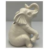 Vintage White Ceramic Elephant Planter 4" x 6" x 6 1/2"