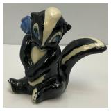 Vintage Collectible Ceramic Arts Sudio Mother Skunk And Family From BAMBI 2" & 3"