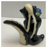 Vintage Collectible Ceramic Arts Sudio Mother Skunk And Family From BAMBI 2" & 3"