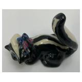 Vintage Collectible Ceramic Arts Sudio Mother Skunk And Family From BAMBI 2" & 3"