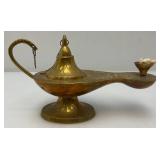 Vintage Etched Brass Aladdin Genie Style Oil Lamp 4" x 5" x 9"