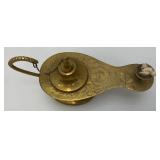 Vintage Etched Brass Aladdin Genie Style Oil Lamp 4" x 5" x 9"