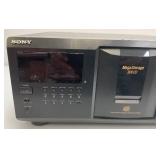 SONY Compact Disc Player CDP-CX300 Mega Storage CD Player With Remote (Works)