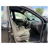 2010 FORD FOCUS SE *128k Miles | No Accidents Reported* (NO RESERVE)