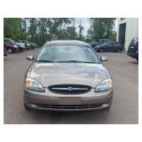 2002 FORD TAURUS SE *115k Miles* (NO RESERVE)