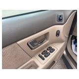 2002 FORD TAURUS SE *115k Miles* (NO RESERVE)