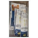 Esrich assortment of paint brushes