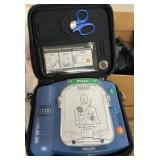 AED in CPR first responders Kit, external defibrillator