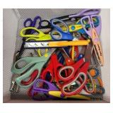 tote of scissors