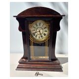 Antique Mantel Clock w/Pendulum & Key