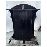 Antique Mantel Clock w/Pendulum & Key