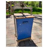Excellent Antique DAZEY Churn