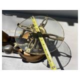 Excellent Old Vintage DETROIT Gold Postal Scale