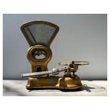 Excellent Old Vintage DETROIT Gold Postal Scale