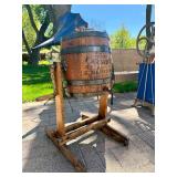 Very Nice antique Oak Barrel Butter Churn - "The Favorite"