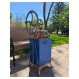 Excellent Antique DAZEY Churn