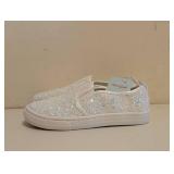 CAT & JACK KIDS YANA SNEAKERS SIZE 12 WHITE
