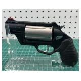 Taurus Judge Public Defender Revolver .45LC / .410 Gauge Used 2