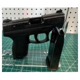 Taurus PT 111 Pro 9MM Semi Auto Pistol w/ Magazine