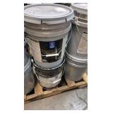 2 pallets of paint