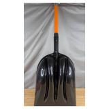 RetailSnow Shovel 40-Inch Partial Assembly $59.99 Retail - Brand New